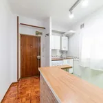 Rent a room of 90 m² in madrid