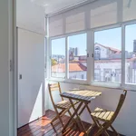 Rent 3 bedroom apartment of 102 m² in Porto