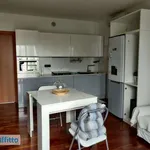 Rent 3 bedroom apartment of 70 m² in Milan