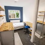 Rent 5 bedroom flat in Birmingham