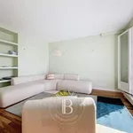 Rent 3 bedroom apartment of 68 m² in Paris