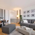 Appartement de 100 m² avec 4 chambre(s) en location à Paris