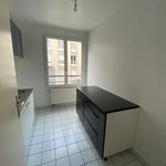 Rent 2 bedroom apartment of 49 m² in COMPIEGNE