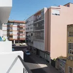 Rent a room of 110 m² in lisbon