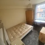 Rent 6 bedroom house in East Midlands