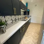 Rent 5 bedroom house in Swansea