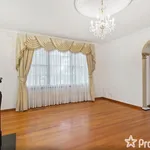 Rent 3 bedroom house in  Burwood East VIC 3151                        