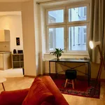 Miete 2 Schlafzimmer wohnung von 75 m² in Berlin