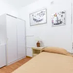 Rent 3 bedroom apartment in Barcelona