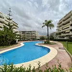 Alquilo 2 dormitorio apartamento de 1076 m² en Marbella