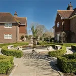 Rent 2 bedroom apartment in East Hampshire