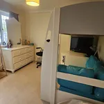 Rent 5 bedroom house in Camberley