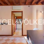 Rent 2 bedroom apartment of 158 m² in Padua