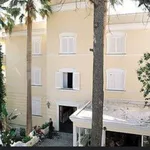 Rent 2 bedroom apartment of 55 m² in Capri