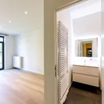 Huur 3 slaapkamer appartement van 215 m² in Etterbeek