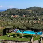 Rent 6 bedroom house of 210 m² in Monte Argentario