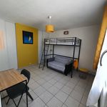 Appartement de 25 m² avec 1 chambre(s) en location à Nîmes