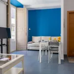 Rent 1 bedroom apartment of 538 m² in Málaga