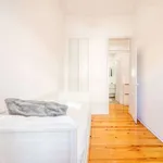 Rent 2 bedroom apartment in lisbon