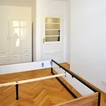 Rent 2 bedroom apartment of 46 m² in Prague