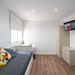 Rent a room of 75 m² in valencia