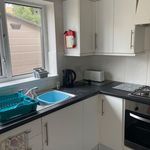 Rent 4 bedroom flat in Wales