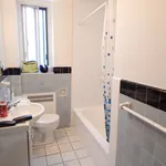 Rent 4 bedroom apartment in Montreal