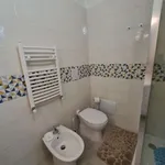 Rent 2 bedroom apartment of 70 m² in Naples