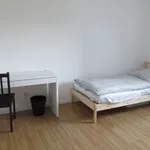 Rent 4 bedroom apartment of 15 m² in Berlin