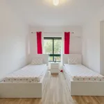 Rent 3 bedroom apartment of 114 m² in Belas