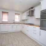 Rent 4 bedroom house in South East England