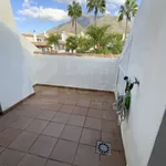 Rent 4 bedroom house of 333 m² in Marbella