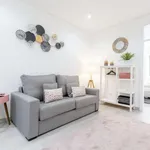 Rent 1 bedroom apartment in lisbon