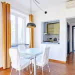 Rent 2 bedroom apartment in genoa