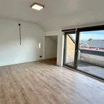 Maison de 336 m² avec 3 chambre(s) en location à Leeuwergem