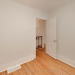 3 bedroom house of 2744 sq. ft in Toronto (Mount Pleasant East)