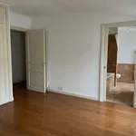 Rent 4 bedroom apartment of 144 m² in Paris 16ème