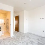 Rent 2 bedroom flat in Cheltenham