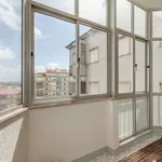 Rent 2 bedroom apartment in lisbon