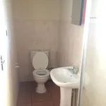 Rent 1 bedroom apartment of 100 m² in Pretoria