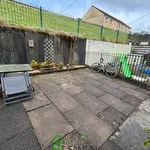 Rent 3 bedroom house in Wales