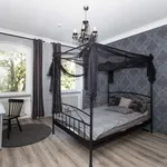 Rent a room of 96 m² in berlin