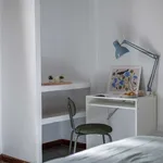 Rent a room of 95 m² in barcelona