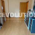 Rent 3 bedroom apartment of 75 m² in Център