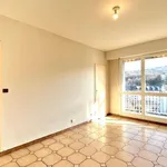 Appartement de 39 m² avec 2 chambre(s) en location à Chambéry