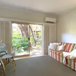 Rent 1 bedroom apartment in Port Douglas