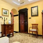 Rent 4 bedroom apartment of 104 m² in Genova