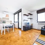 Najam 1 spavaće sobe stan od 59 m² u Zagreb