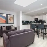 Rent 4 bedroom house in Park Street