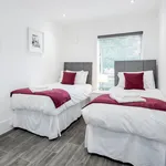 Enjoyable 2-bedroom apartment near the Hove train station (Has an Apartment)